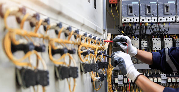 Professional Electrician technician working in Terrace Heights, WA